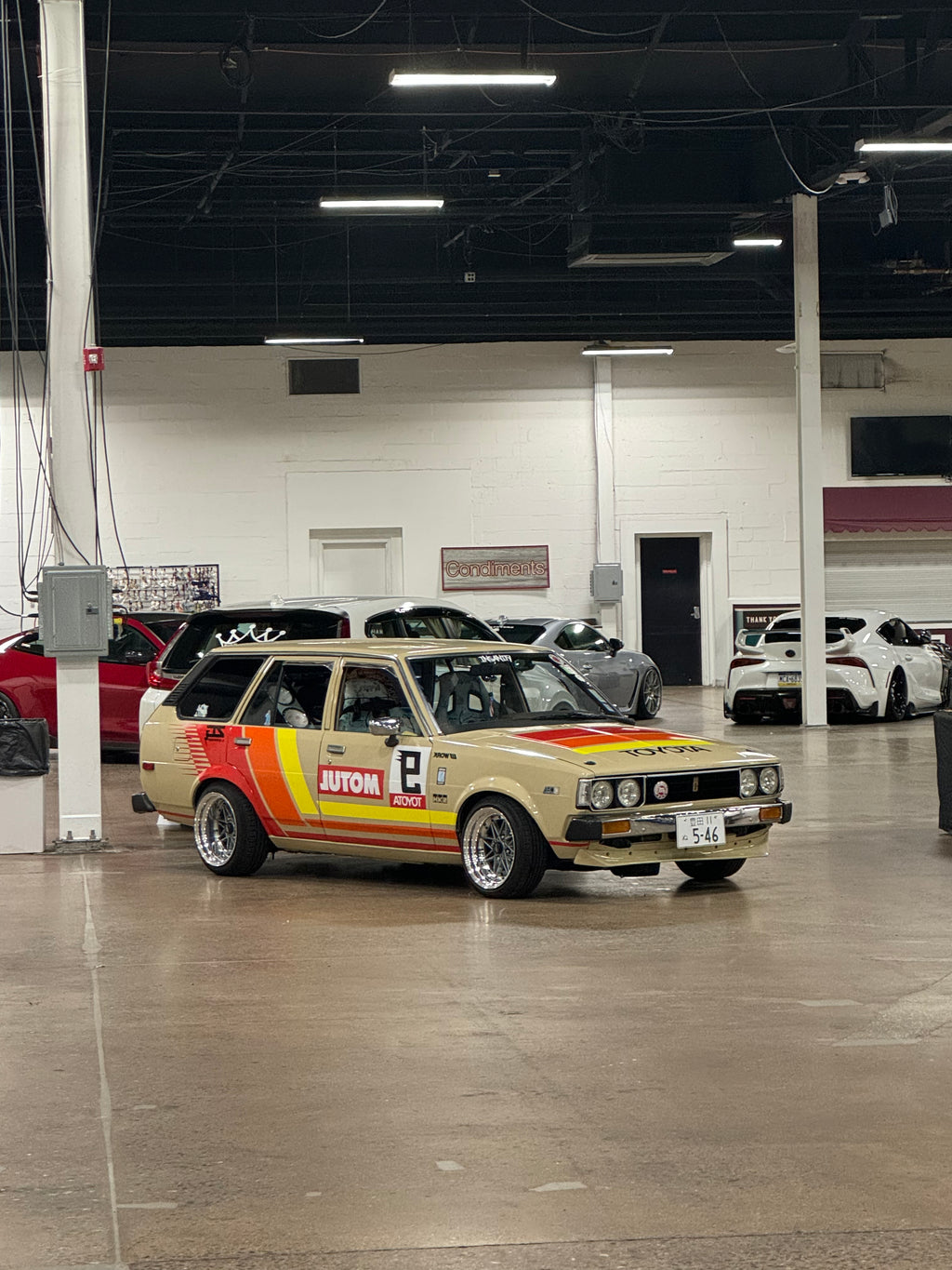 Custom Livery (Instant Consultation)